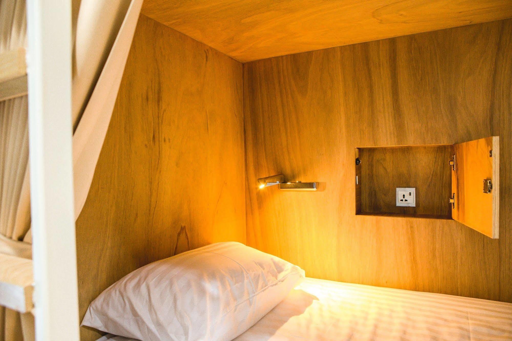 Bob Hostel บ็อบโฮสเทล Bangkok Exterior foto